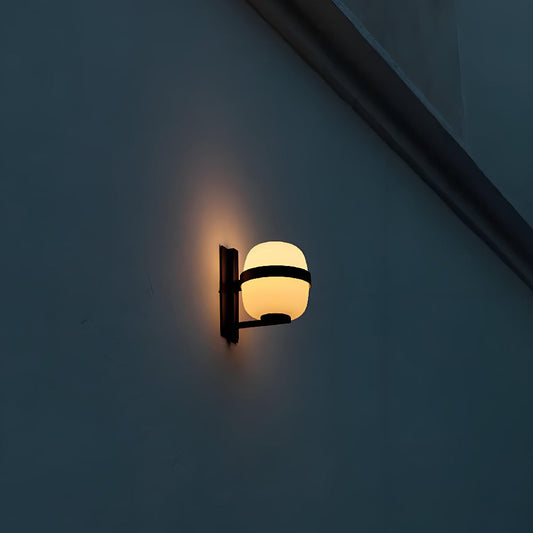 Wally wall lamp: carving light and shadow on the wall