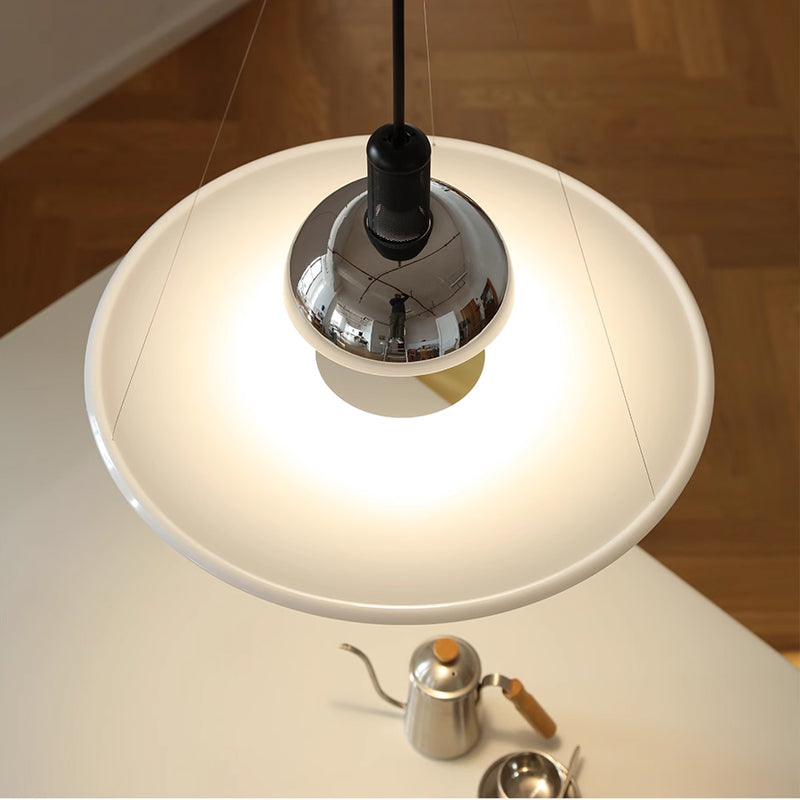 Frisbi Pendant Light