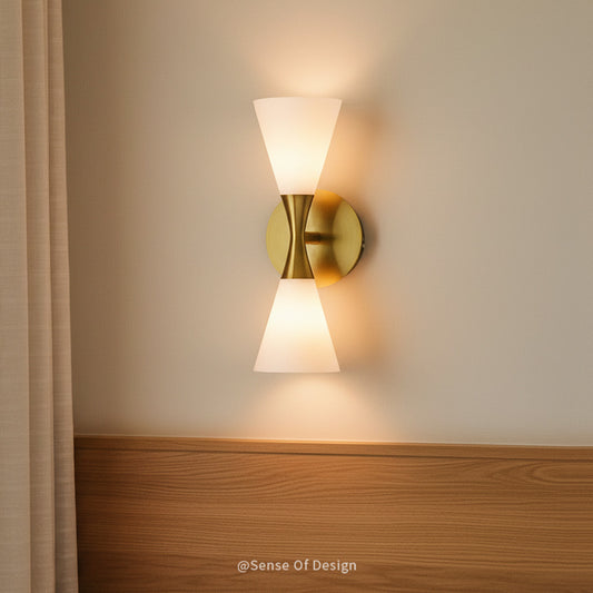 Harlekin Wall Lamp