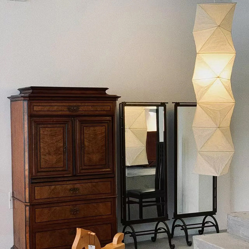 Akari L Series Pendant Light