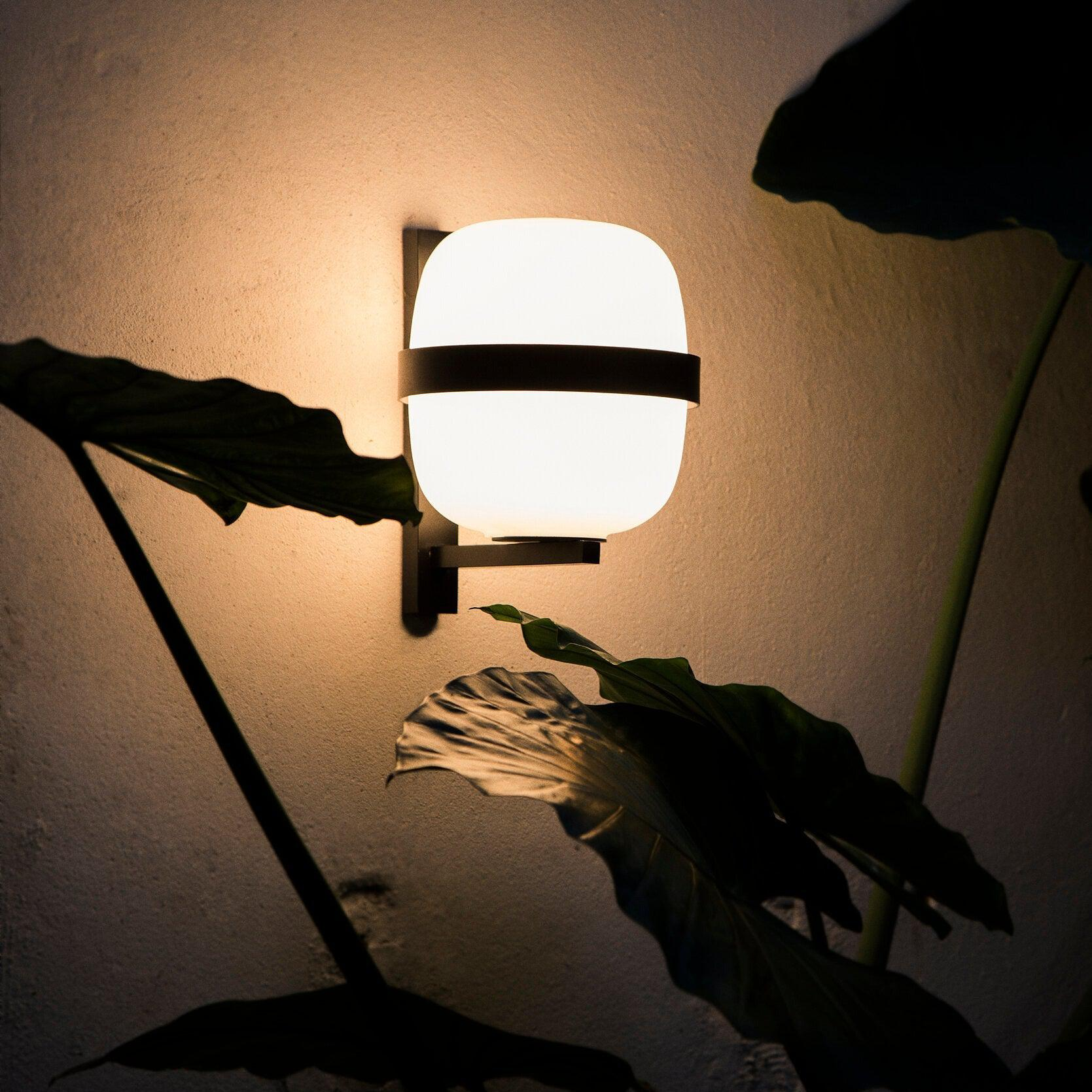 Wally Wall Lamp