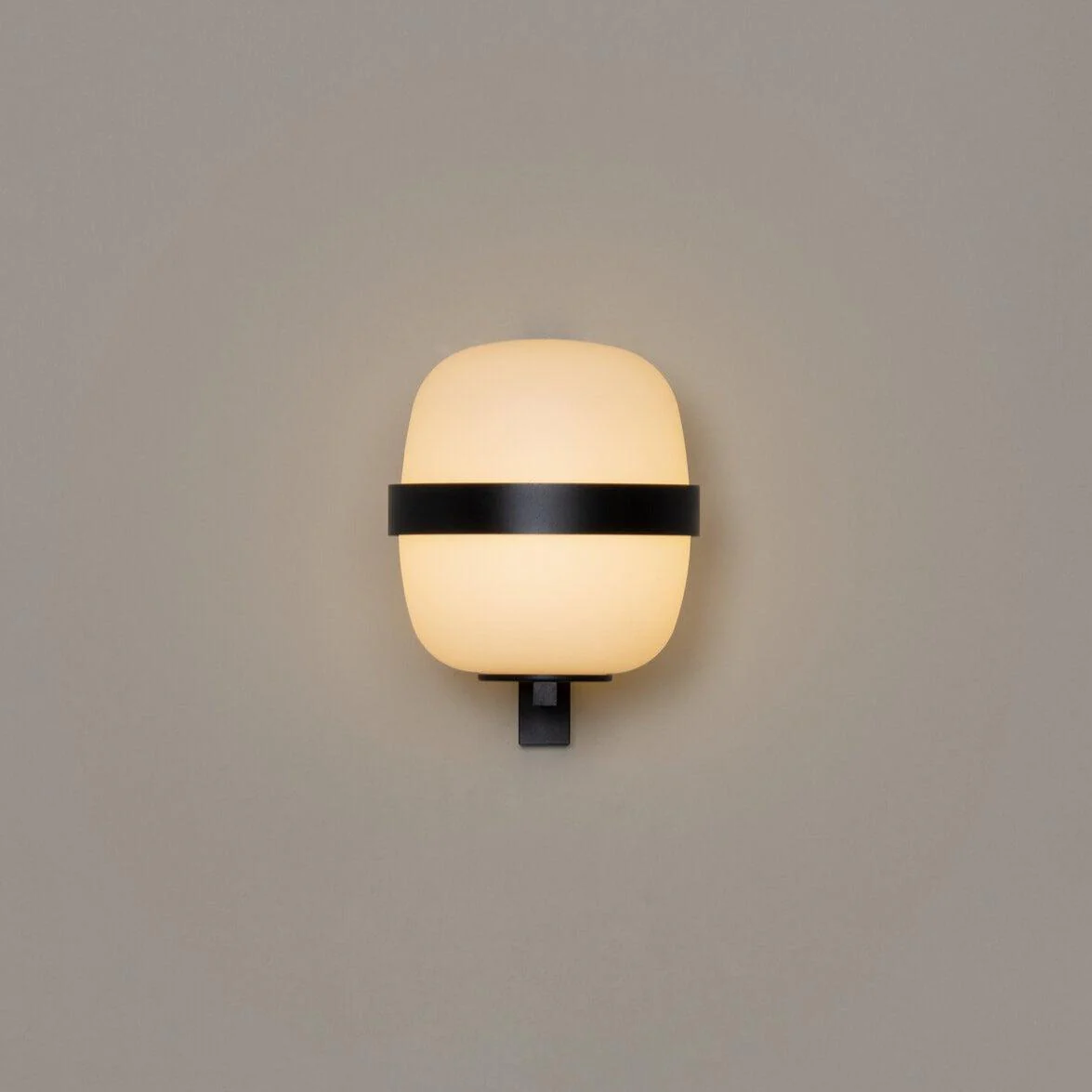 Wally Wall Lamp